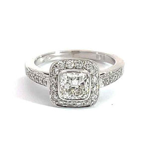 'Halo' Diamond Engagement Ring - 1.54cts 