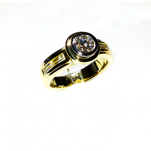 'Laura' Diamond Engagement Ring - 1.13cts 